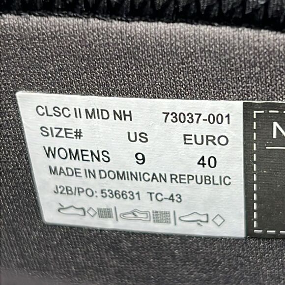 Bogs Classic II Black Mid Snow Winter Boots- No Handles Women’s US 9 New - Picture 6 of 12